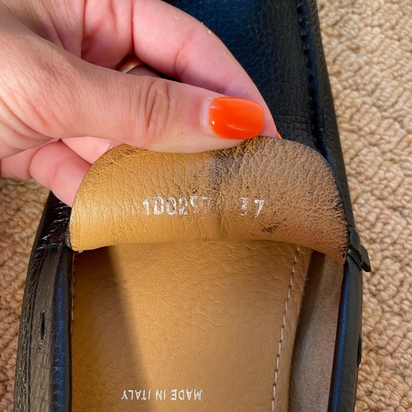 Lightly worn black leather Prada women’s loafers. - Picture 6 of 7